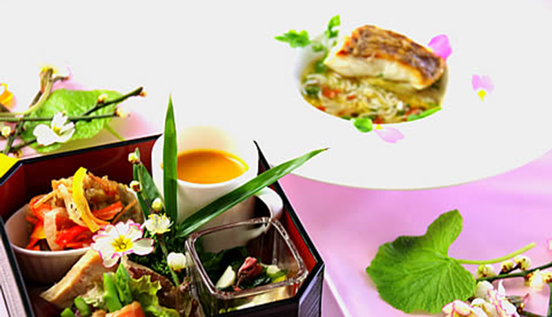 神戸港コンチェルトランチクルーズ お箸で食べられる欧風会席